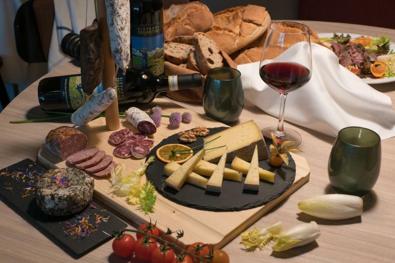 Poschiavo Suisse Hotel & Traditional Fondue Stube Εξωτερικό φωτογραφία